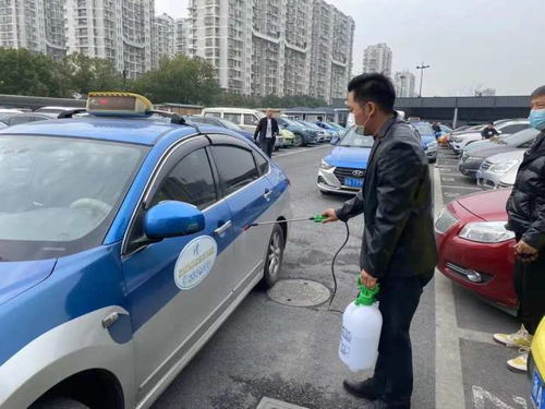 杭州出租車上也有 場所碼 ,上車請先掃碼