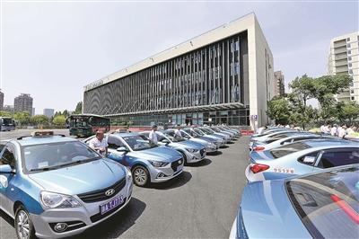 杭州又添一大型出租車綜合服務區 提供一體式服務