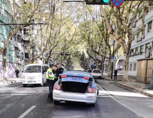 蕭山出租車司機(jī)到派出所尋人，只為說一聲“謝謝”